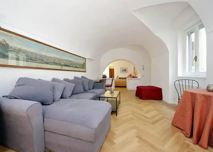 Apartment Pantheon With Private Terrace