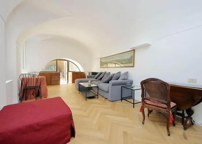 Apartment Pantheon With Private Terrace